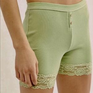 Ribbed Shorts Lightweight Stretchy Lace Trim
